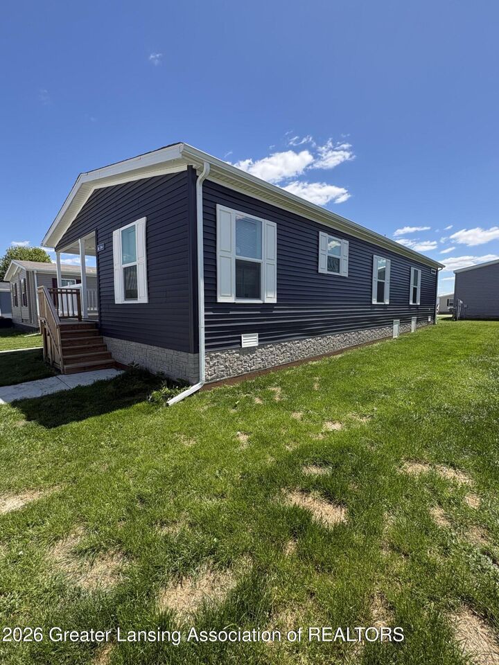 Property Photo:  13661 Idaho Court  MI 48822 