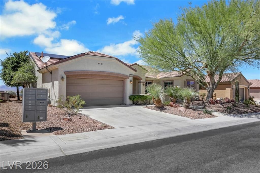 Property Photo: 2093 Mountain City Street NV 89052