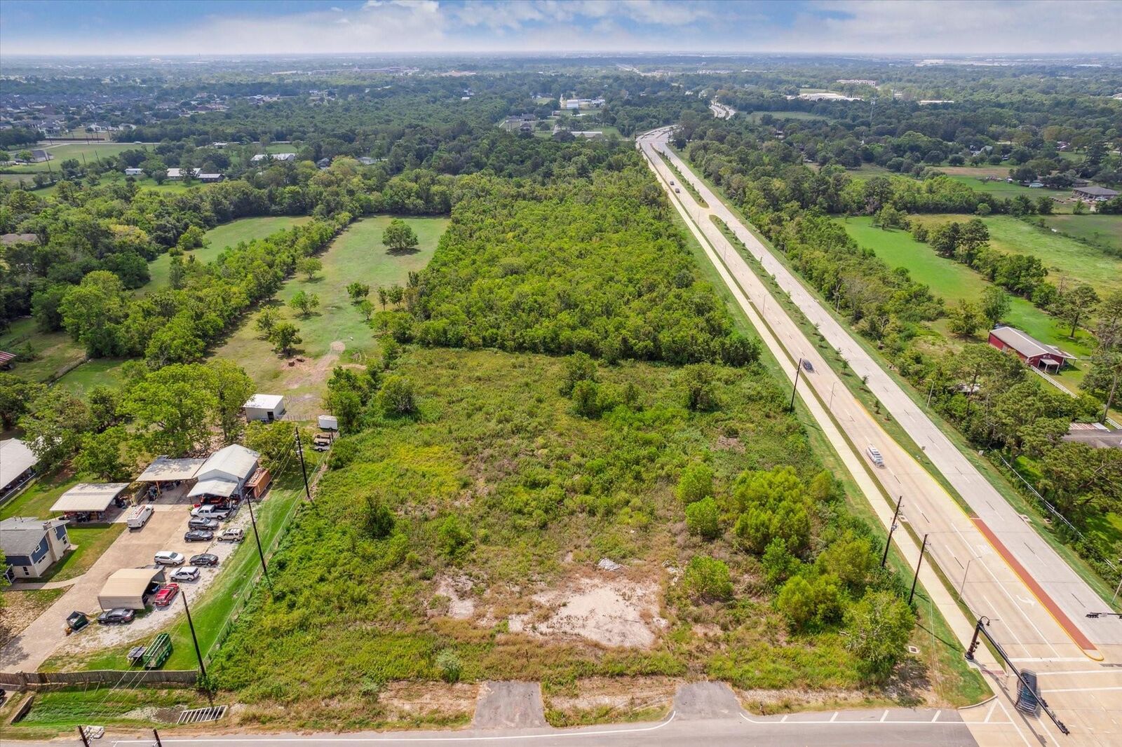 Property Photo:  1706 Roy Road  TX 77581 