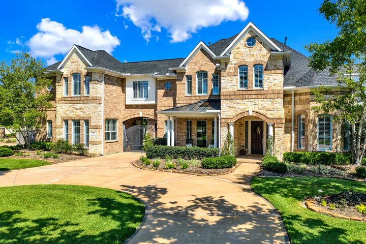 Property Photo: 13518 Key Ridge Lane TX 77429