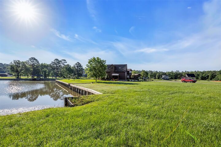 Property Photo: 1 Island Point TX 77340