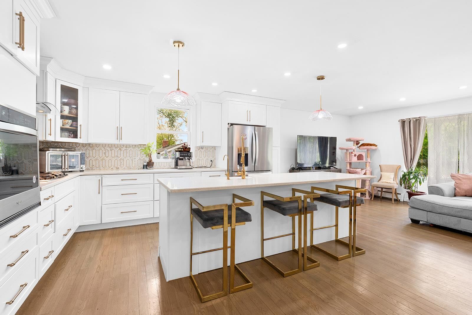 Property Photo: 210 Alps Rd NJ 07470-6027