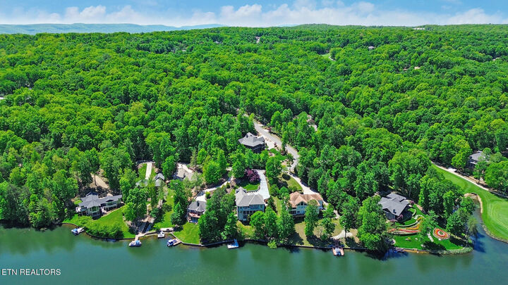 Property Photo:  142 Pineridge Loop  TN 38558 