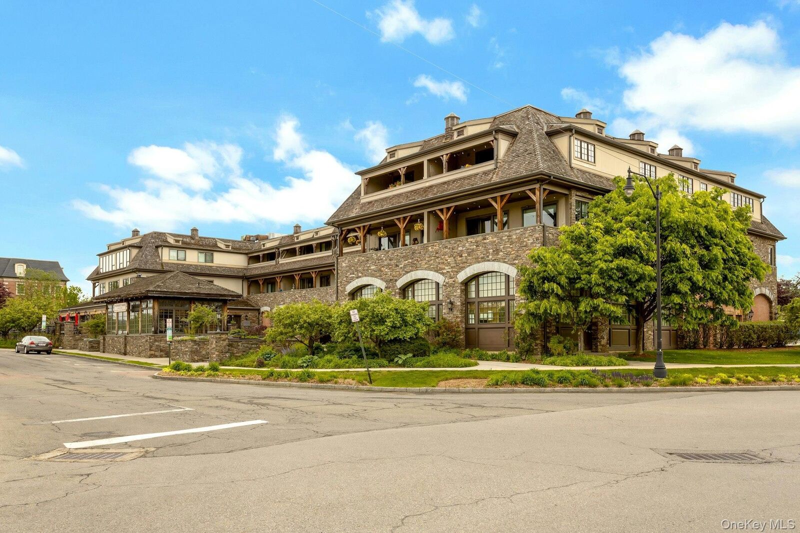 Property Photo:  127 W Main Street 201  NY 10591 