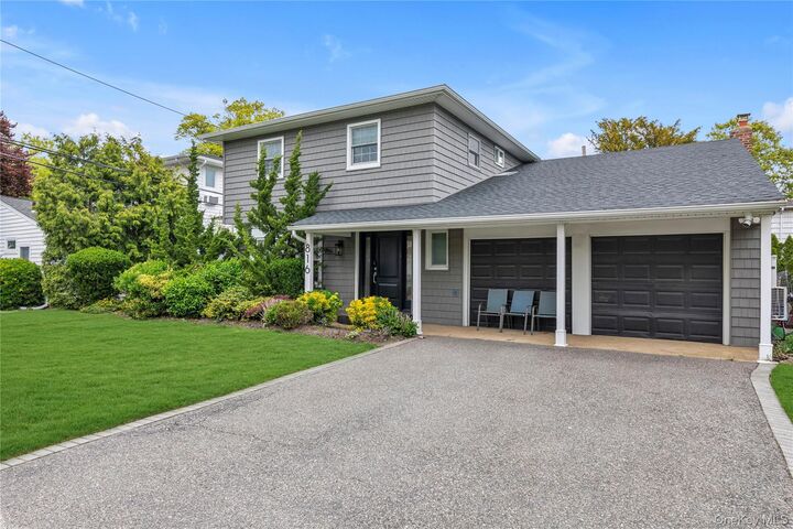 Property Photo:  816 Cliffside Avenue  NY 11581 