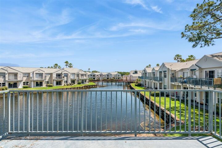 Property Photo: 2564 Woodgate Boulevard 204 FL 32822