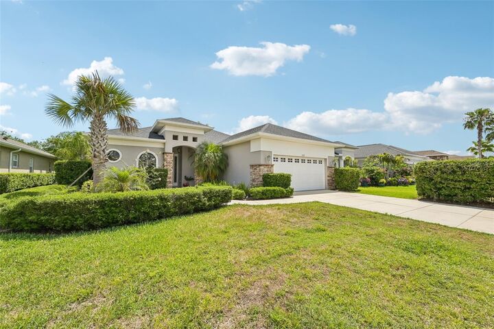 Property Photo:  259 Dahlia Court  FL 34212 