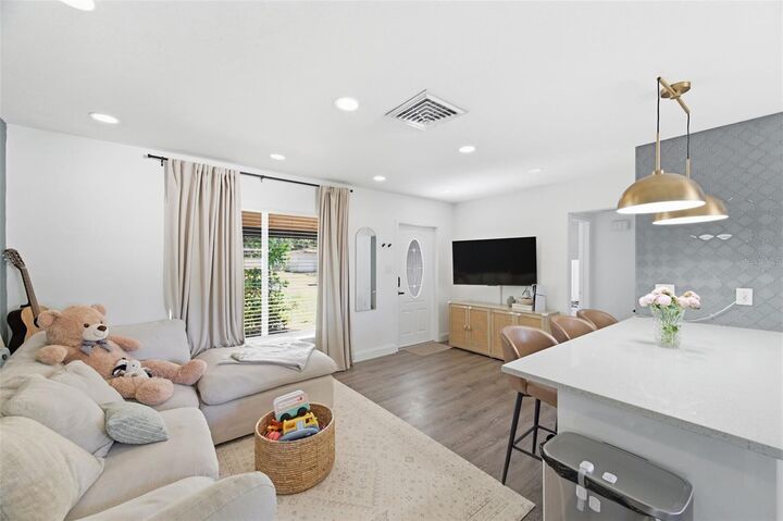 Property Photo:  2150 76th Street N  FL 33710 