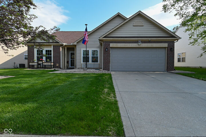 Property Photo: 9675 Stonewall Lane IN 46123