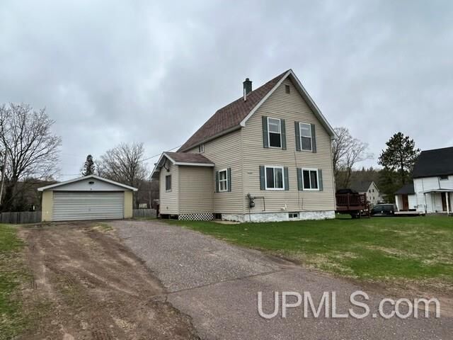 Property Photo:  43959 Sixth Avenue  MI 49905 