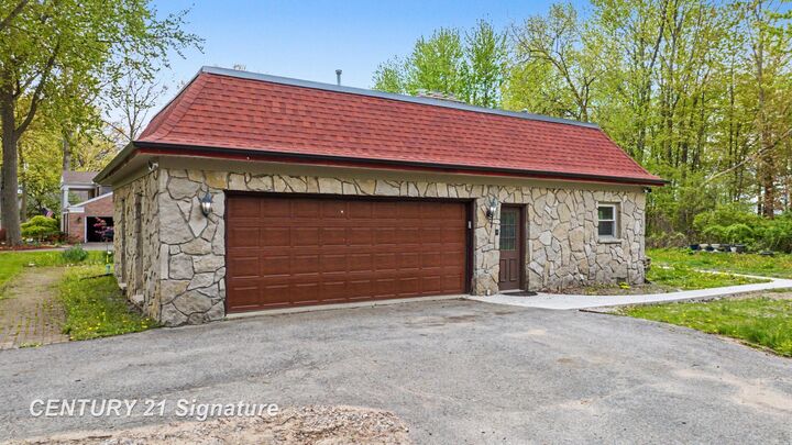 Property Photo:  3463 Highland Drive  MI 48706 