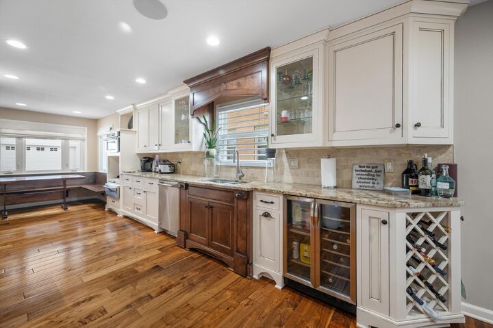 Property Photo:  2556 N 96th St  WI 53226 