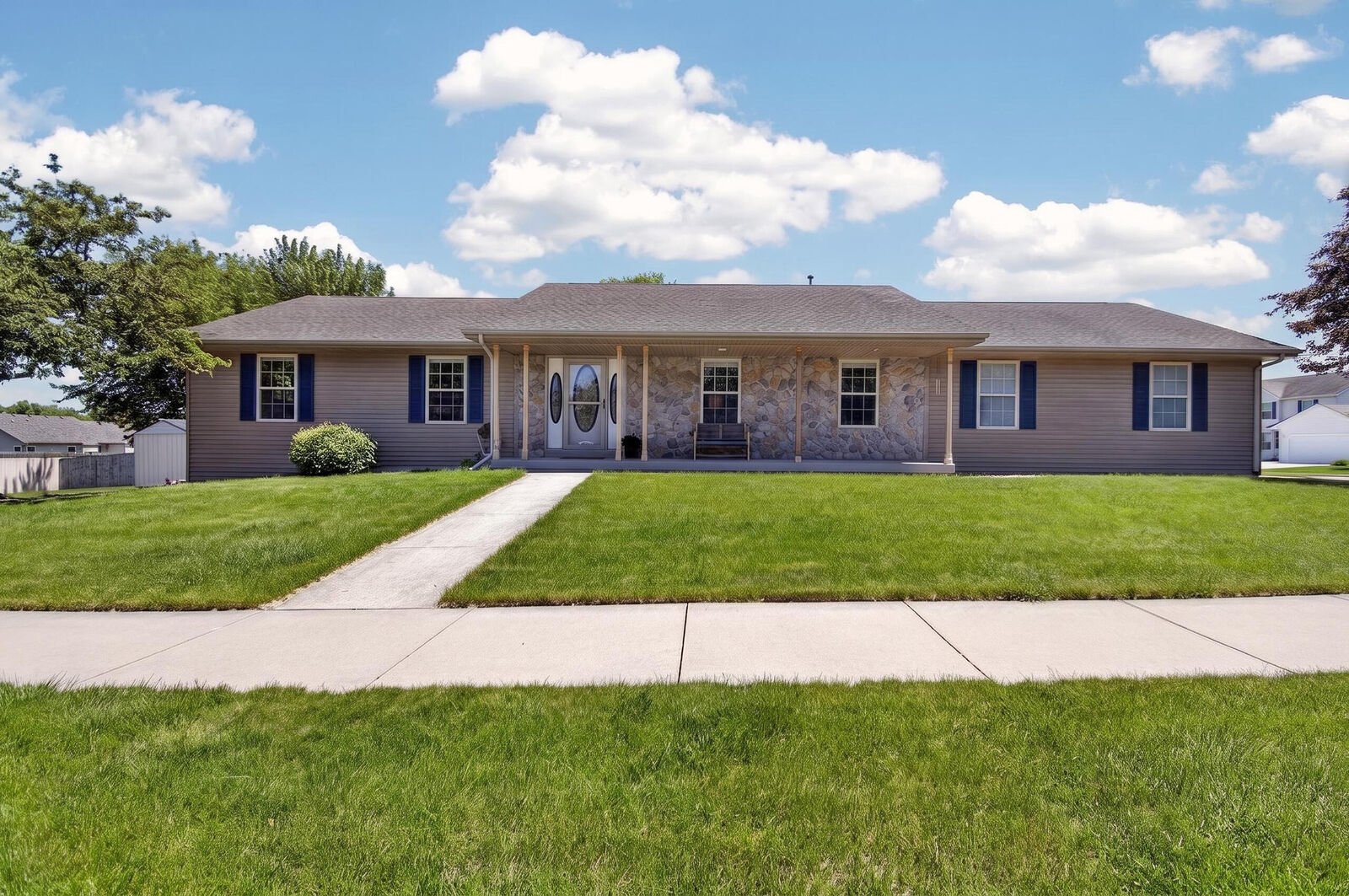 Property Photo:  3655 Princeton Way  WI 53177 