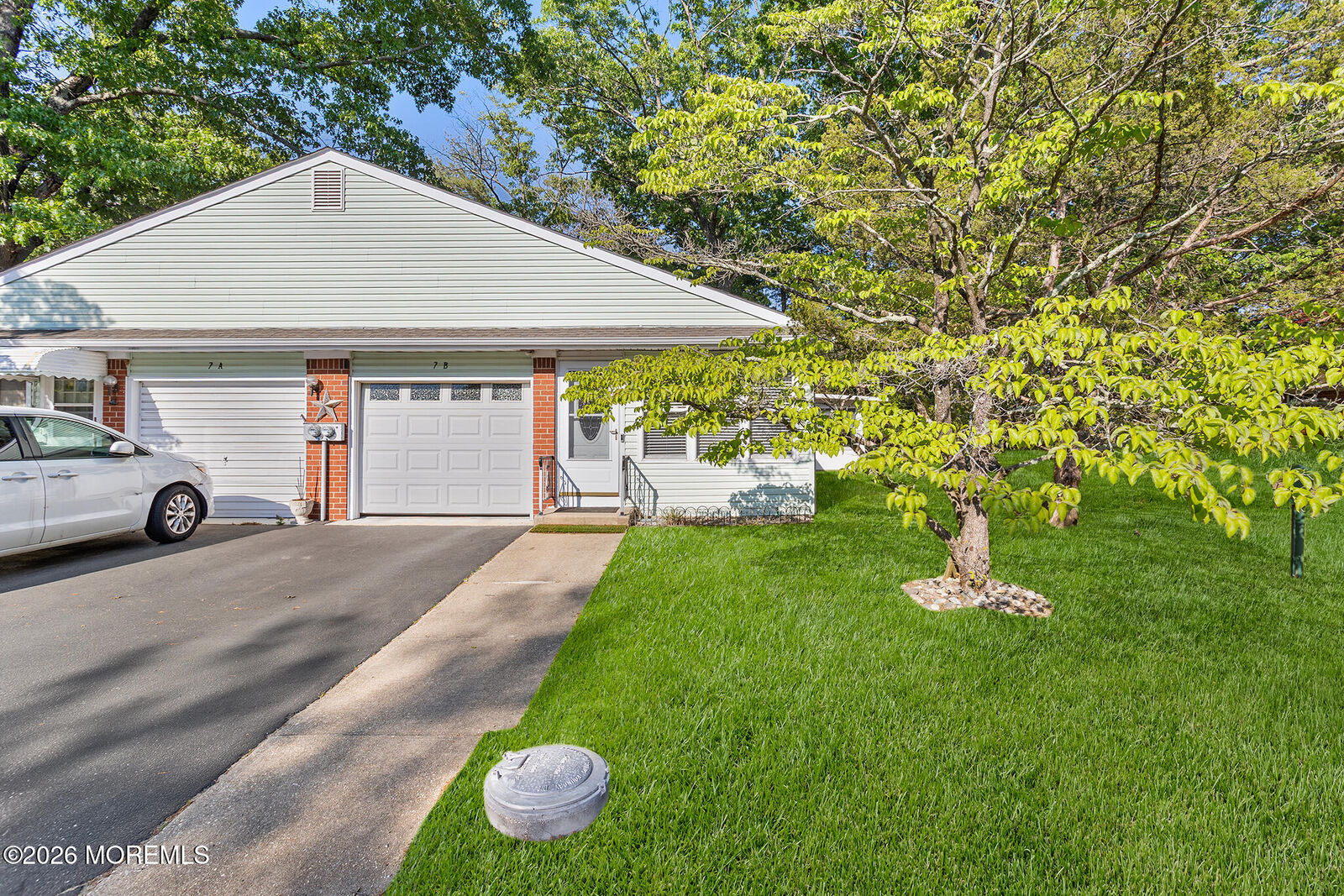 Property Photo:  7 Crocus Lane  NJ 08759 