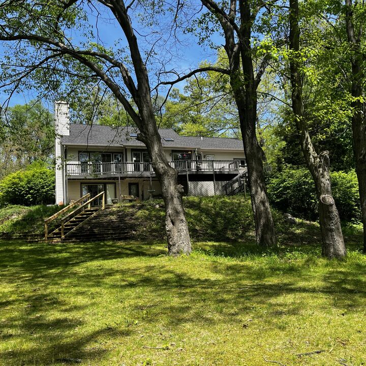 Property Photo: 201 Scenic View Drive MI 49120