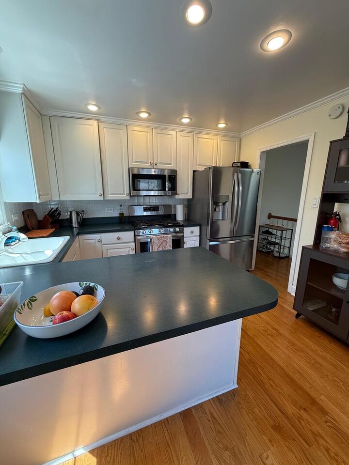 Property Photo:  939 Wayne Avenue  IL 60015 
