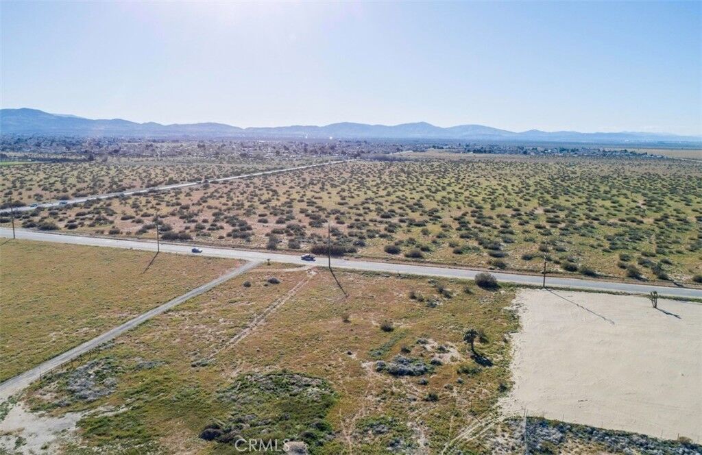 Property Photo: St E Vacant Avenue T4, Littlerock / CA 93543