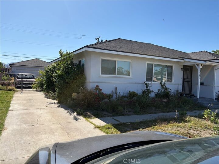 Property Photo: 2373 N Alameda CA 92404