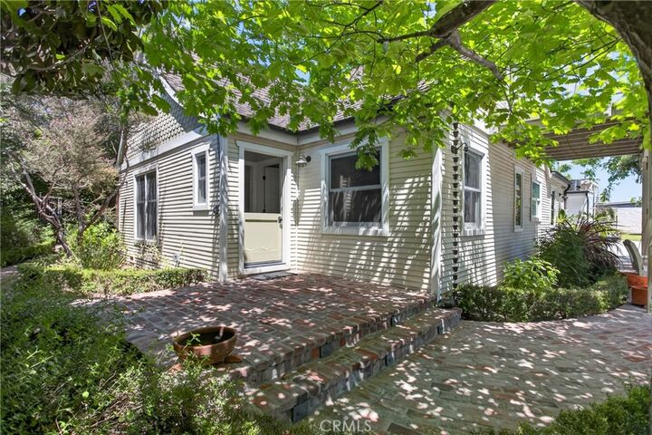 Property Photo:  17066 Palmdale  CA 92647 