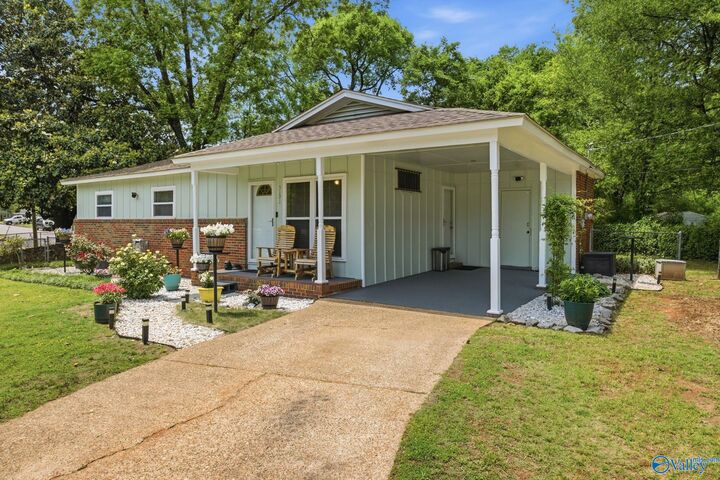 Property Photo:  3101 Kirkland Circle  AL 35810 