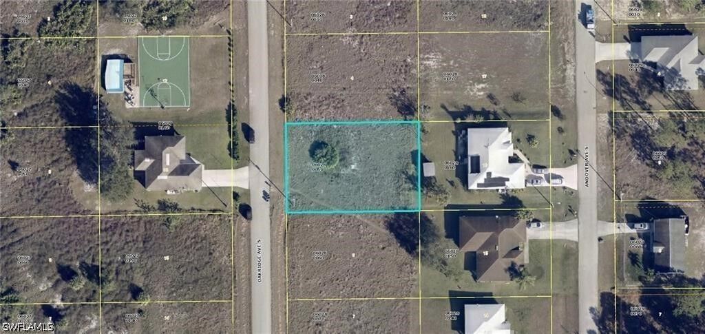 Property Photo: 735 Oakridge Avenue S FL 33974