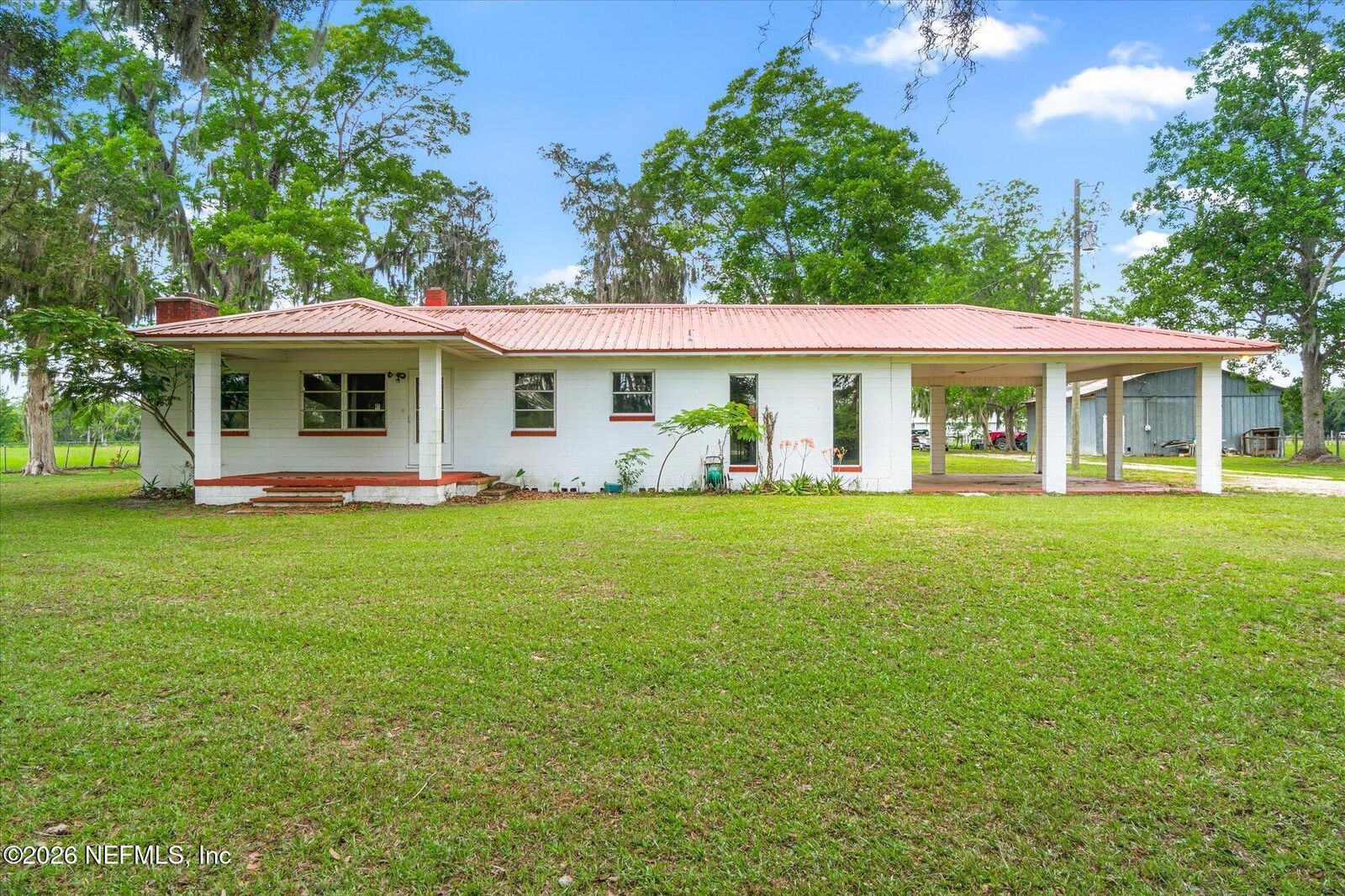 Property Photo:  786 W River Road  FL 32177 