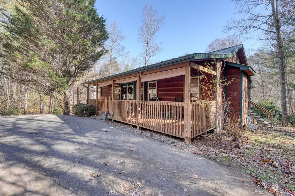 Property Photo:  518 Rizzitello Lane  GA 30512 