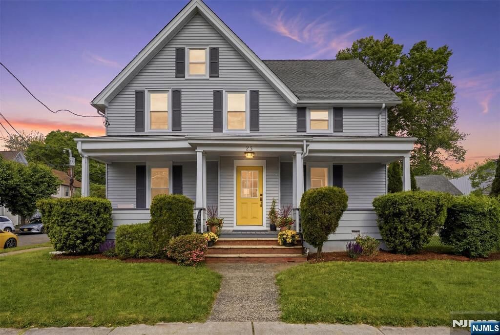 Property Photo:  23 Center Avenue  NJ 07424 