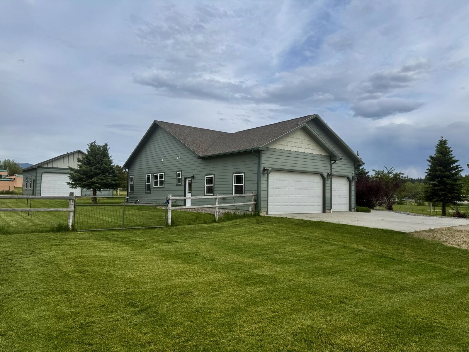 Property Photo:  5383 Grand Vista Drive  MT 59833 