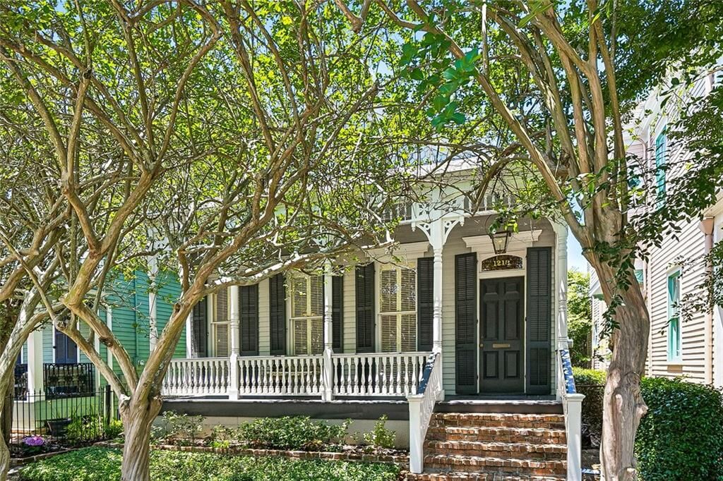 Property Photo: 1218 Soniat Street LA 70115