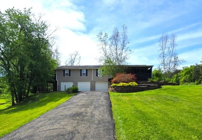 Property Photo: 28365 Osborne Road OH 45723