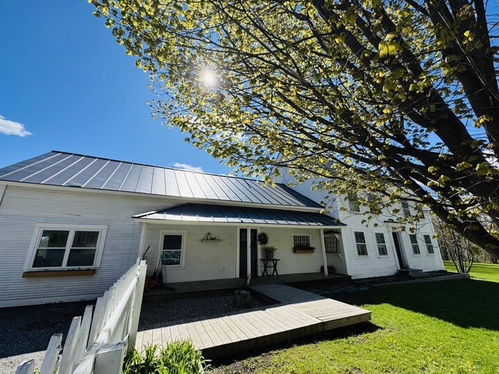 Property Photo: 1396 Pond Road VT 05461