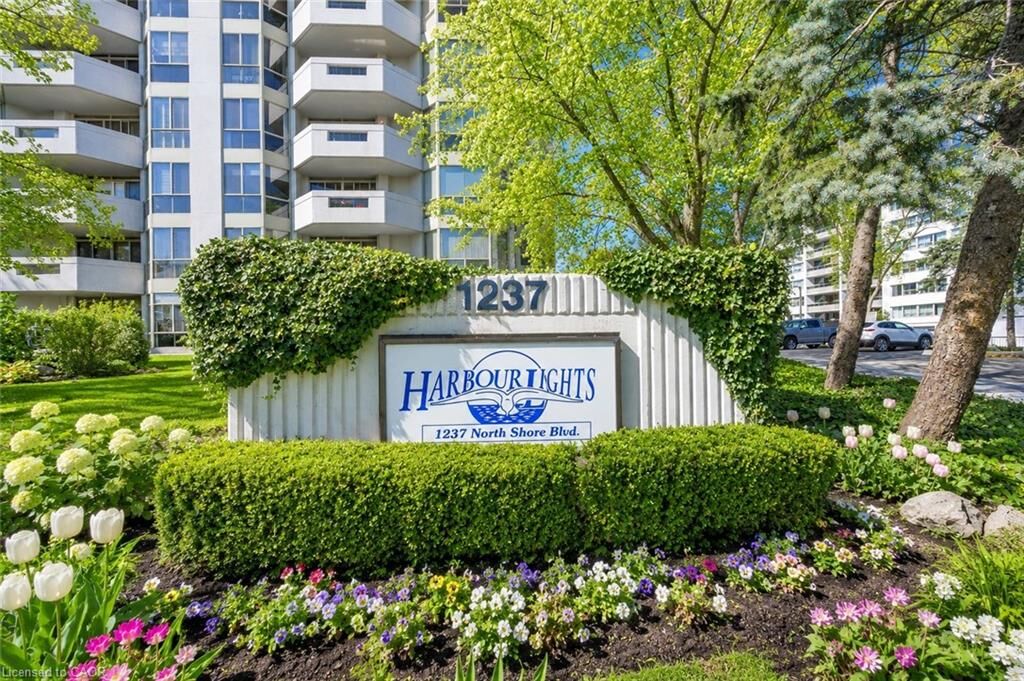 Property Photo: 1237 North Shore Boulevard E 301 ON L7S 2H8