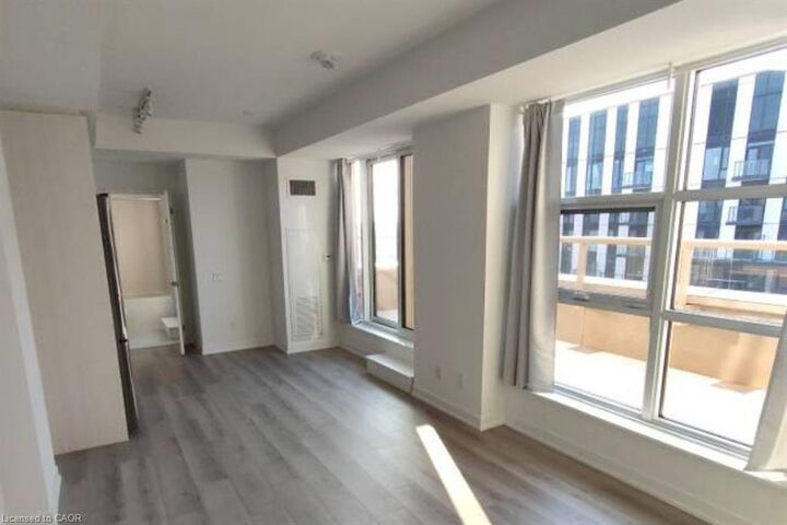 Property Photo:  1787 St Clair Avenue W 1008  ON M6N 0B7 