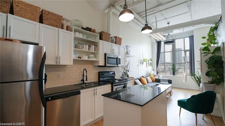 Property Photo:  410 King Street W 226  ON N2G 1C3 