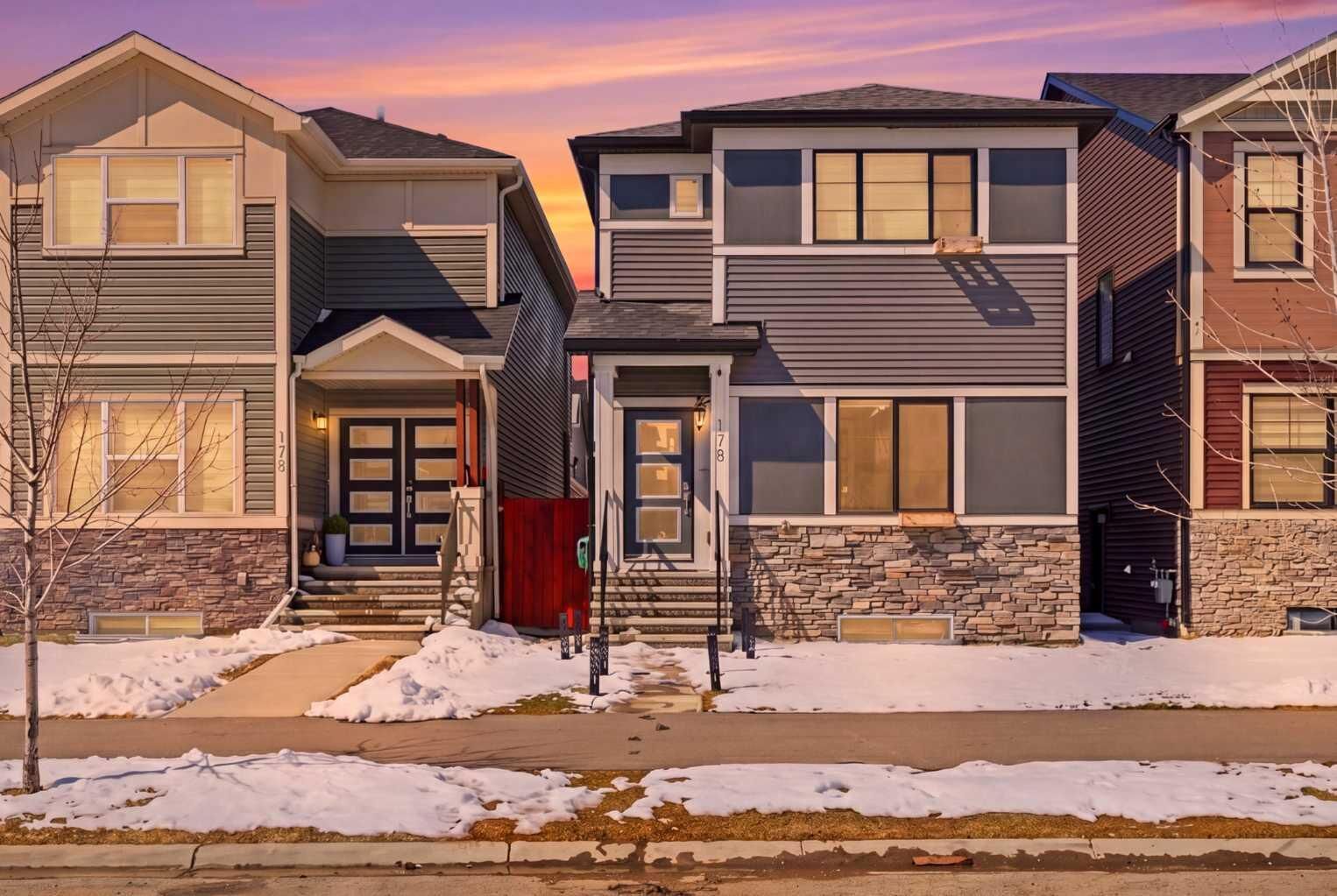 Property Photo:  179 Homestead Drive NE  AB T3J 2G9 