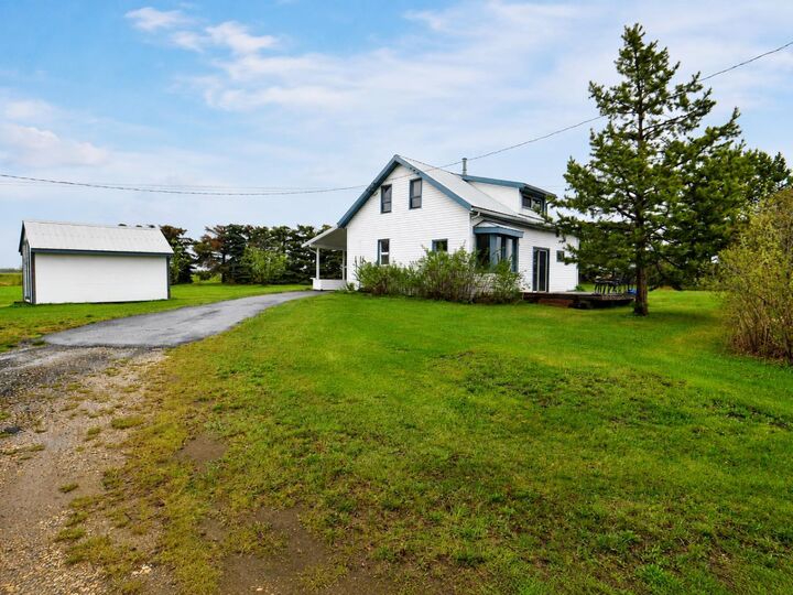 26070 Twp Rd 714 — photo 1