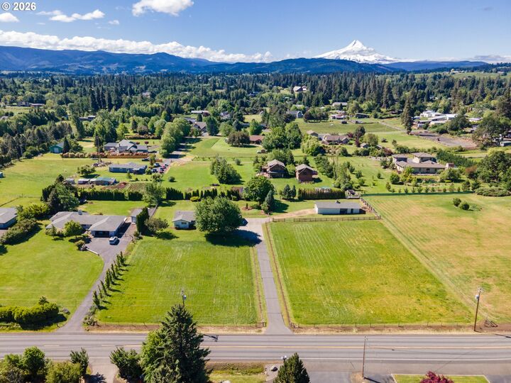 Property Photo: 4319 Belmont Dr OR 97031