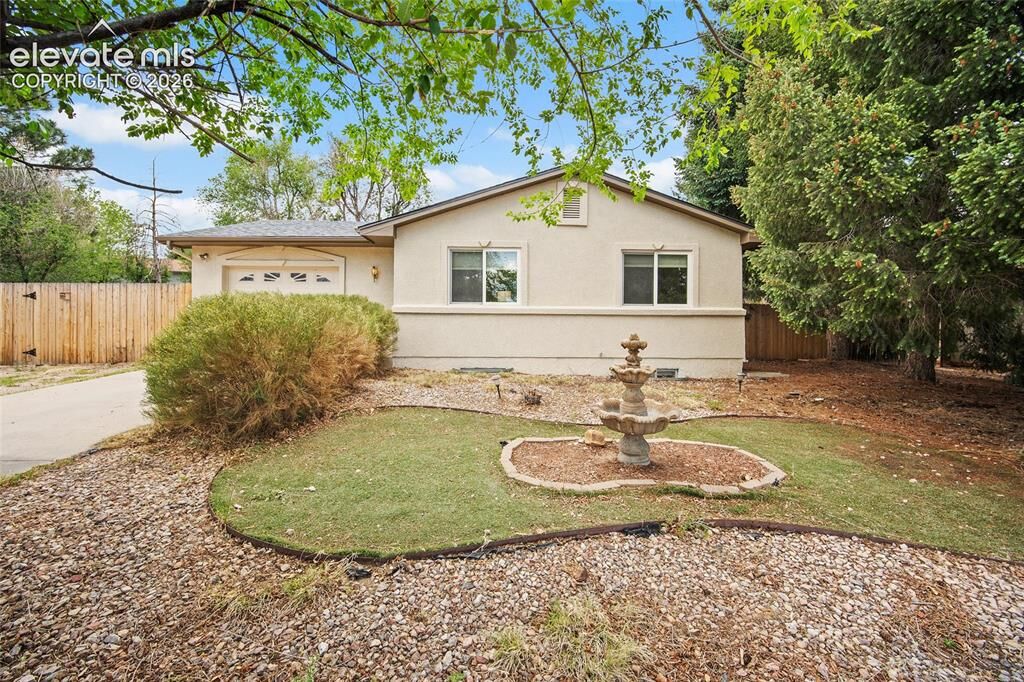 Property Photo: 6920 Wichita Place CO 80915