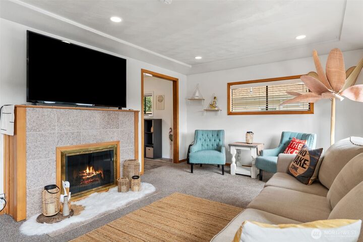 Property Photo:  4624  Thompson Lane SE  WA 98513 