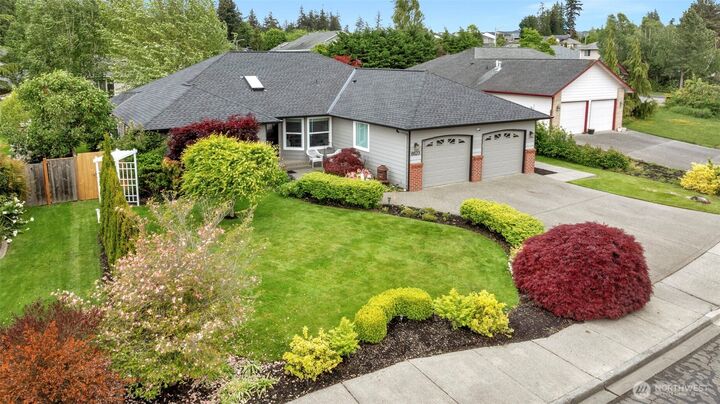 Property Photo: 8623 Myrtle Road WA 98292