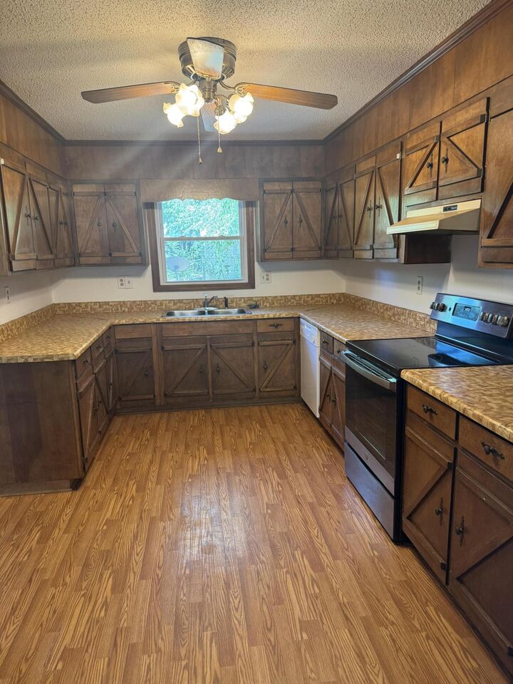 Property Photo:  5059 Cindy Circle NW  TN 37312 