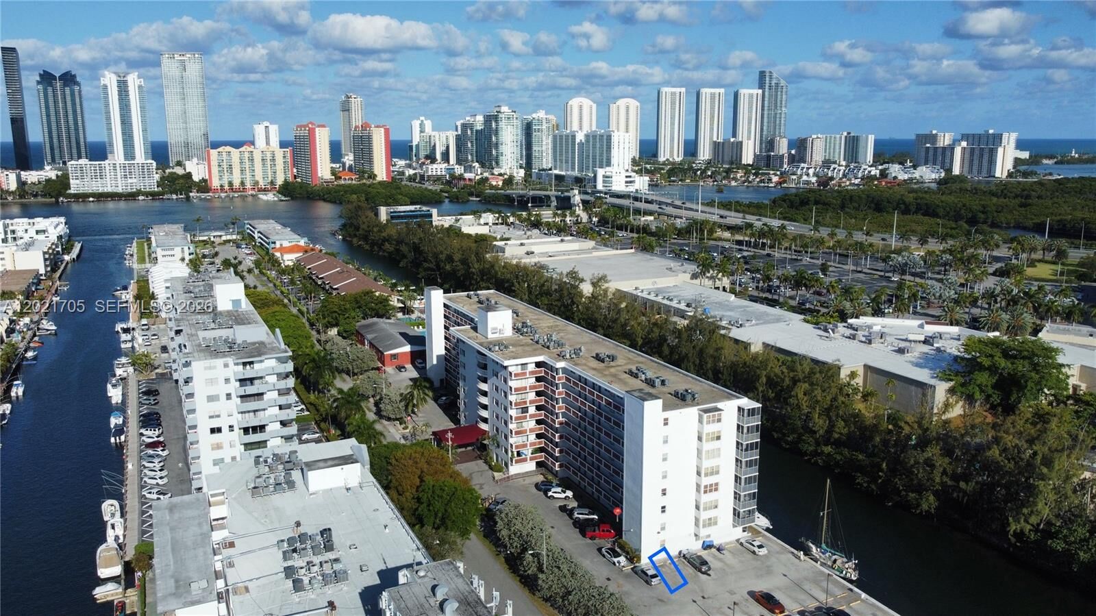 Property Photo:  3660 NE 166th St 414  FL 33160 