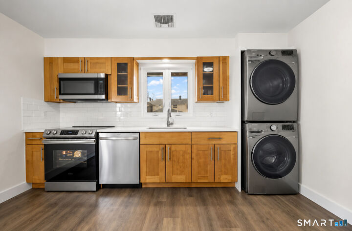 Property Photo: 2 Grange Street 1 CT 06830