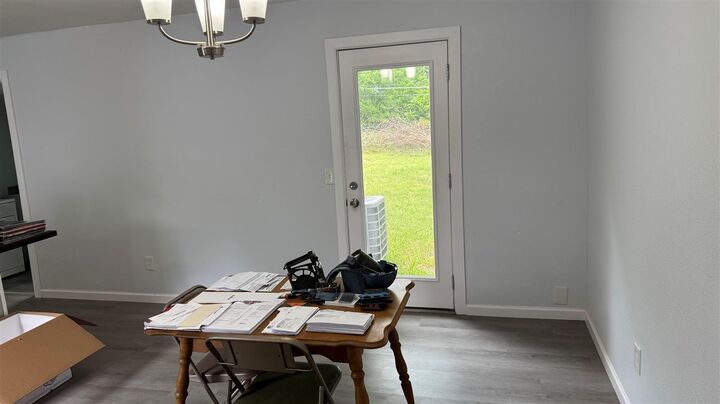Property Photo:  1224 E Broadway  OK 74023 