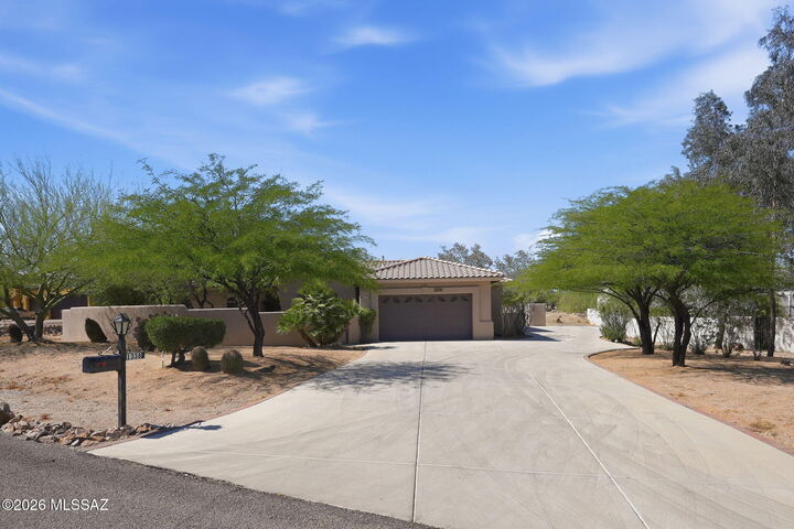 Property Photo:  1338 W Bosque Drive W Bosque Dr  AZ 85629 
