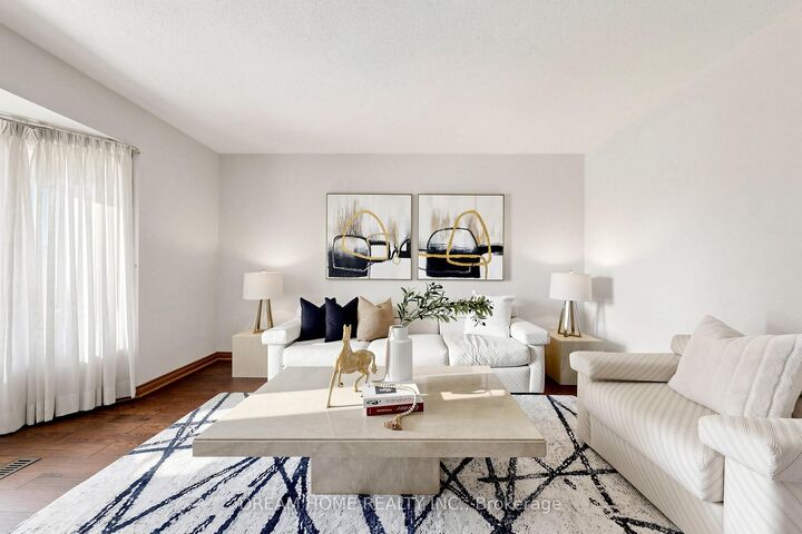 312 Valeria Boulevard — photo 1