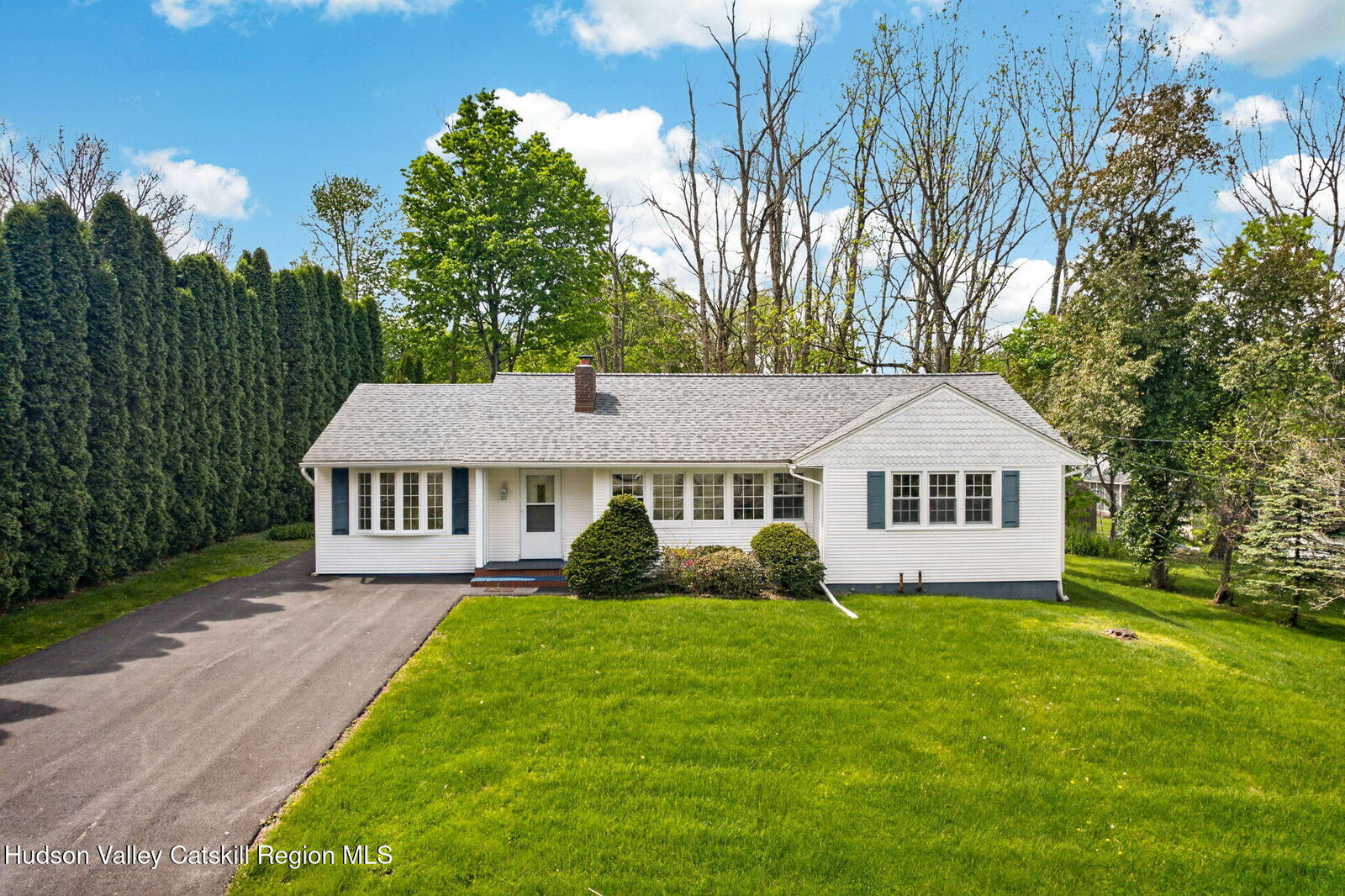 Property Photo:  408 Fairview  NY 12443 