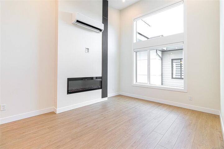 924 Jenkins Ave #504 — photo 1