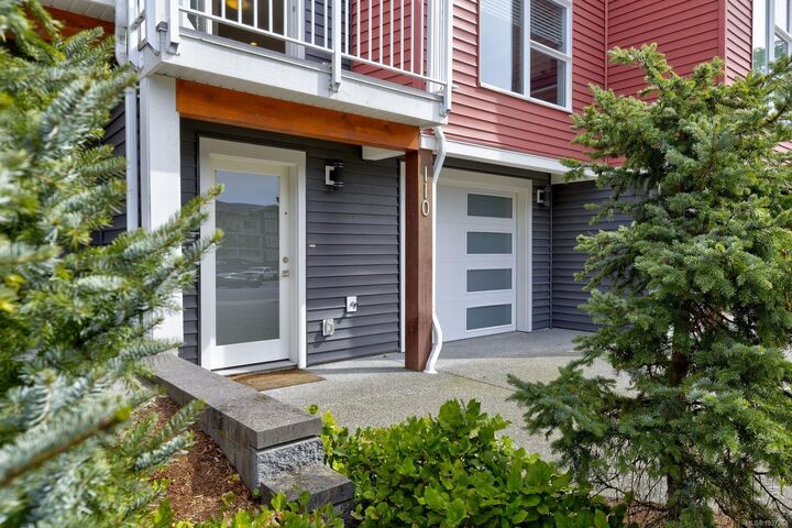 Property Photo: 1800 Summerhill Pl 110 BC V9S 0C7